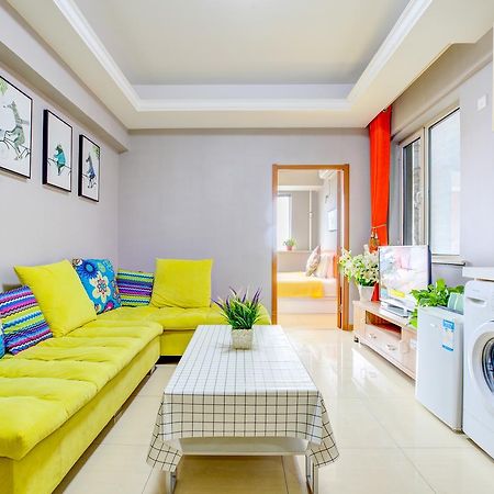 Mark And Henry Apartment Xi'An South Gate/City Wall Екстер'єр фото